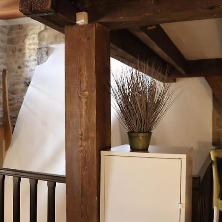 Entre Uzes Et Le Pont-Du-Gard Le Logis D'Autrefois Appartement Castillon-du-Gard Buitenkant foto